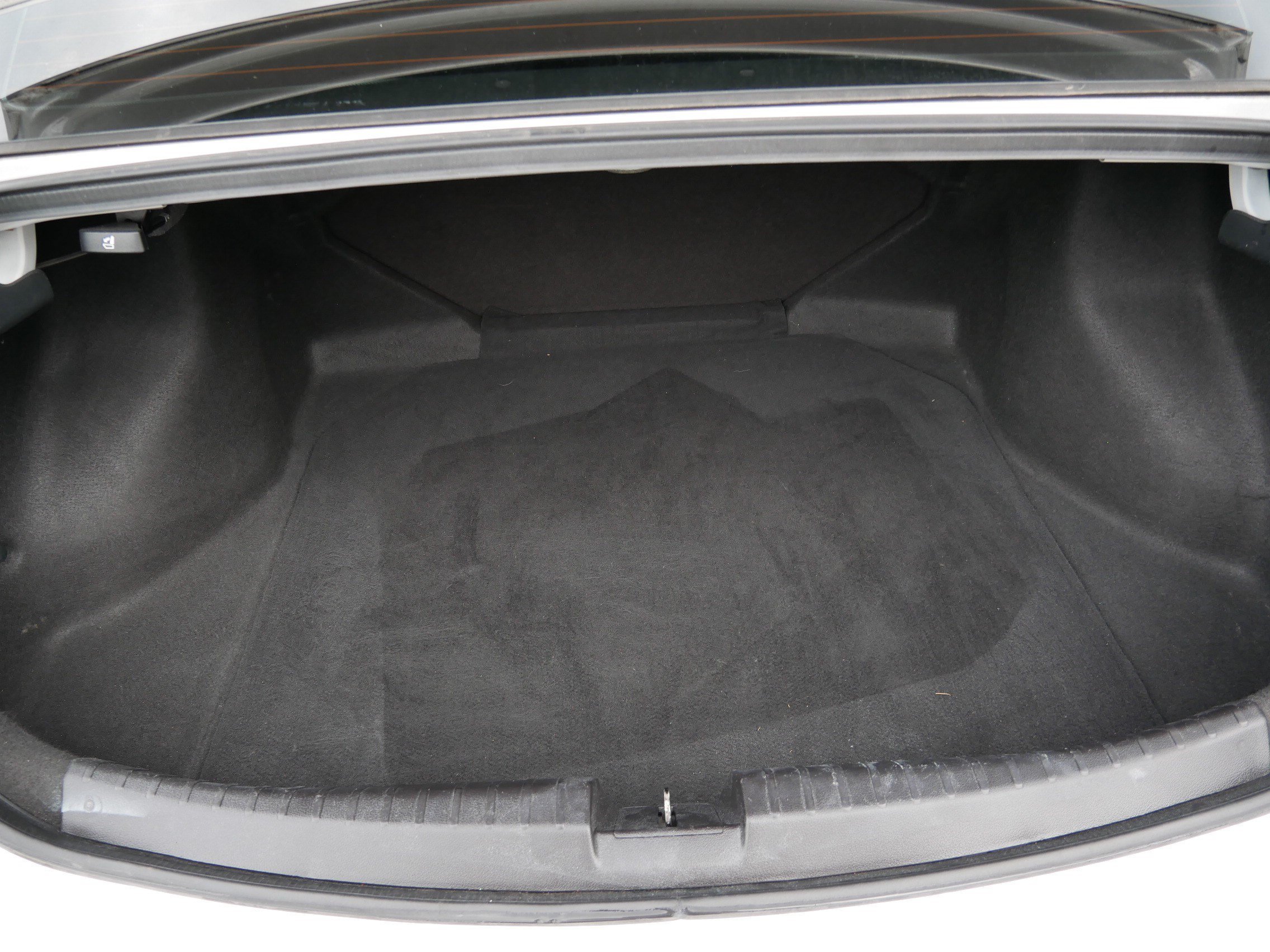 Used 2016 Bellanova White Pearl Acura w/Premium Pkg image 18