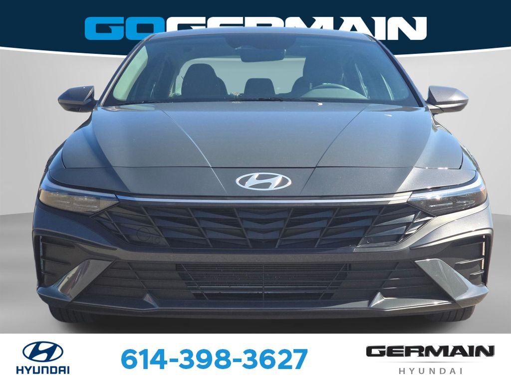 Used 2026 Gray Hyundai SE image 2