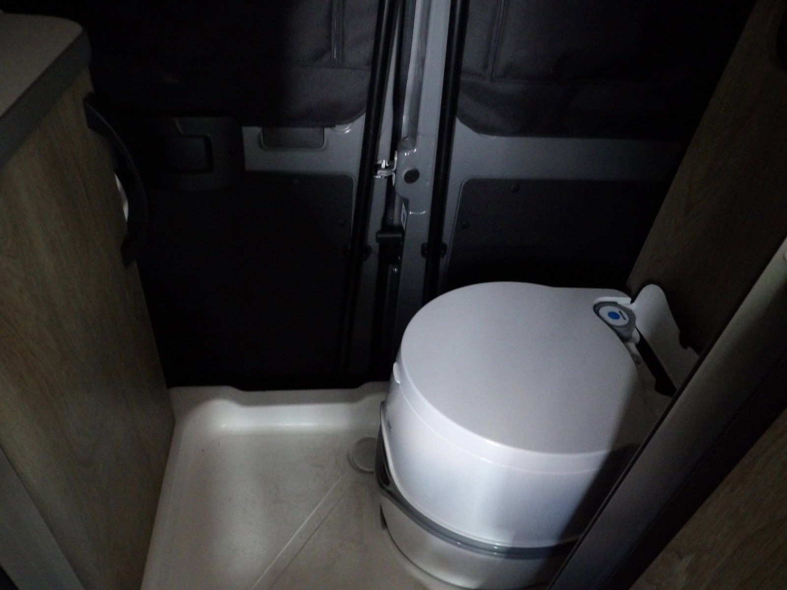 New 2024 Ceramic Gray Clearcoat Winnebago 36B image 6