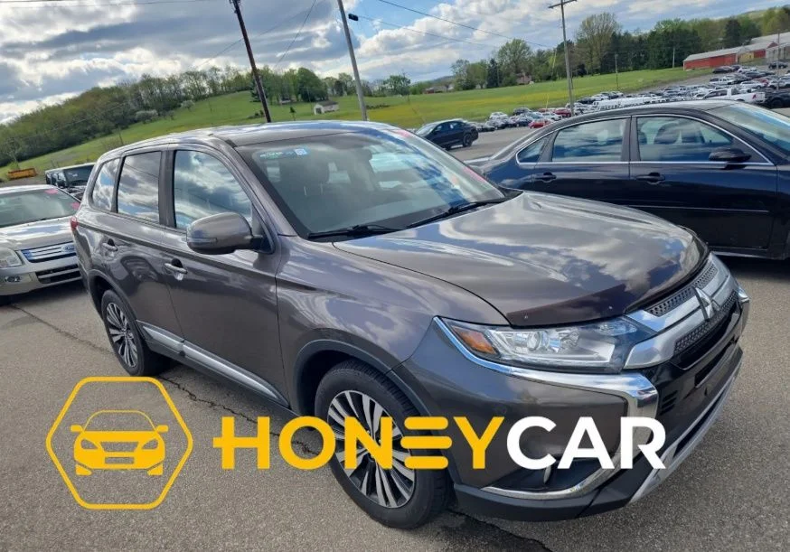 2019 Mitsubishi Outlander SE S-AWC's photo