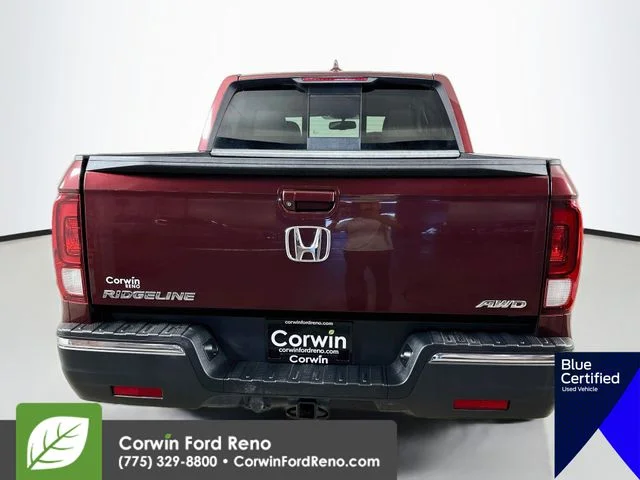 Used 2019 Burgundy Honda RTL-T image 8