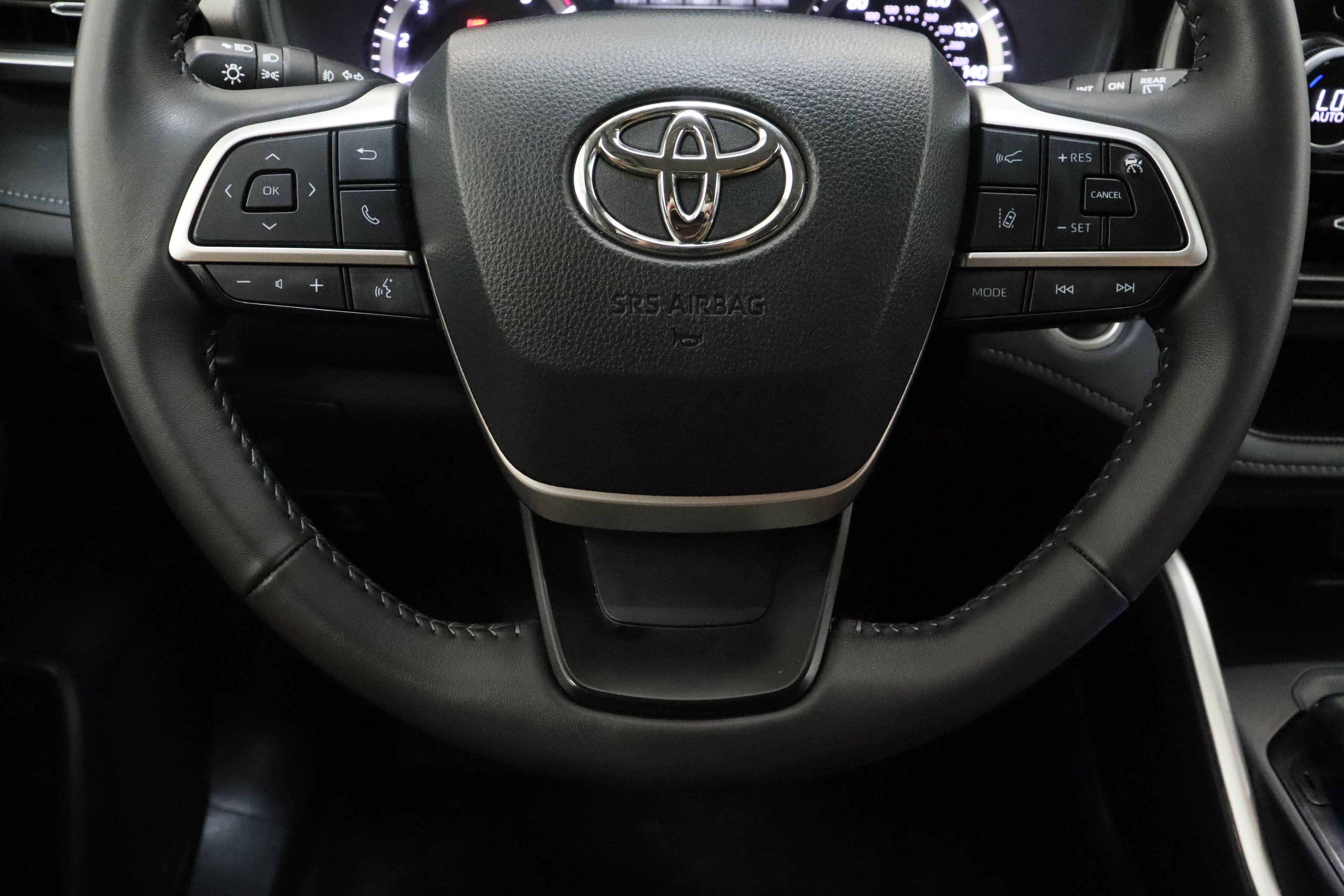 Certified Used 2025 Celestial Silver Metallic Toyota LE 2.4T image 24
