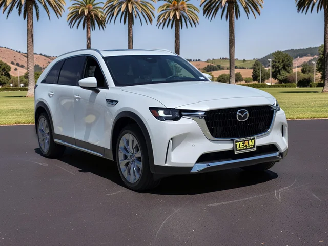 New 2026 Rhodium White Premium Mazda 3.3 Turbo Premium Plus AWD image 4