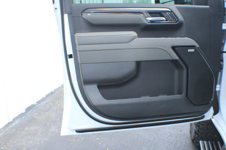 Used 2026 Summit White Chevrolet ZR2 image 6