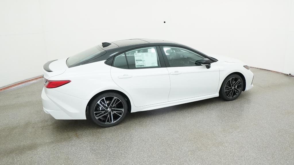 New 2026 Wind Chill Pearl with Midnight Black Metallic roof Toyota XSE image 27