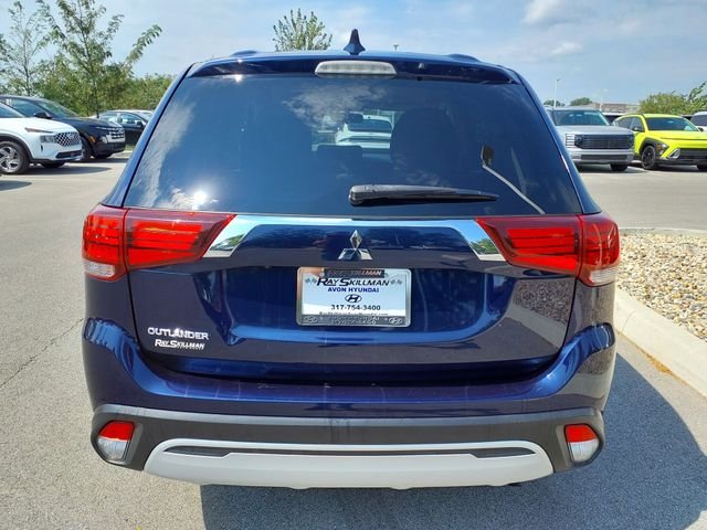 2020 Mitsubishi Outlander ES - Photo 6