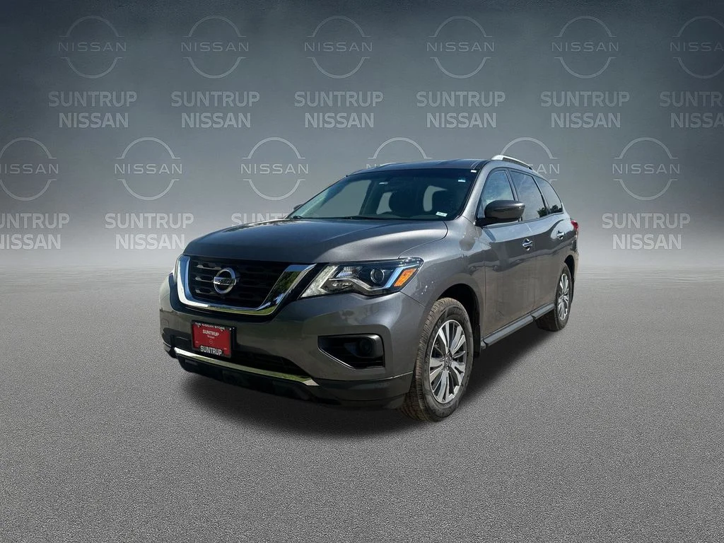 Used 2020 Gray Nissan S image 32