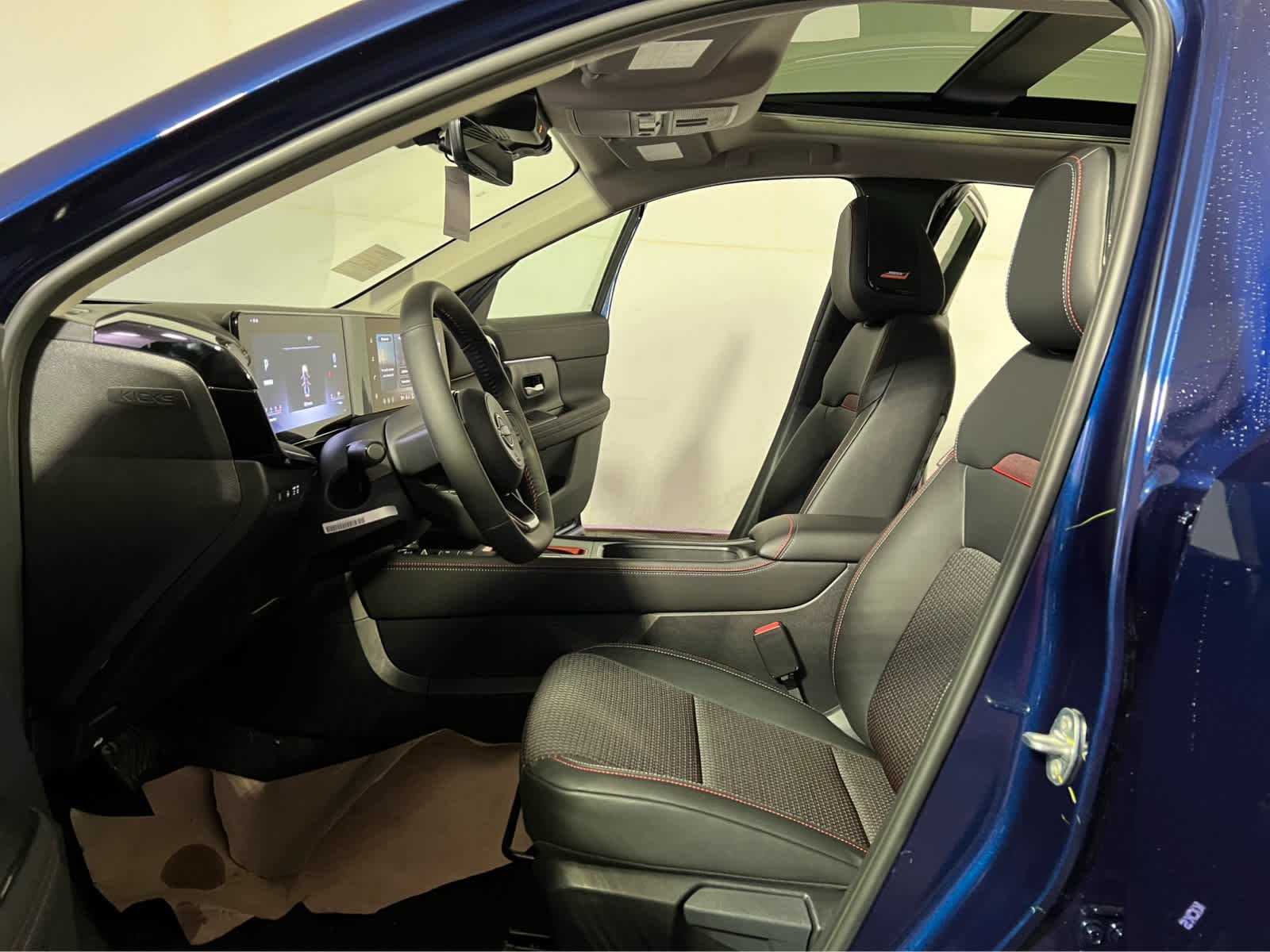 2026 Nissan KICKS SR AWD - Photo 13