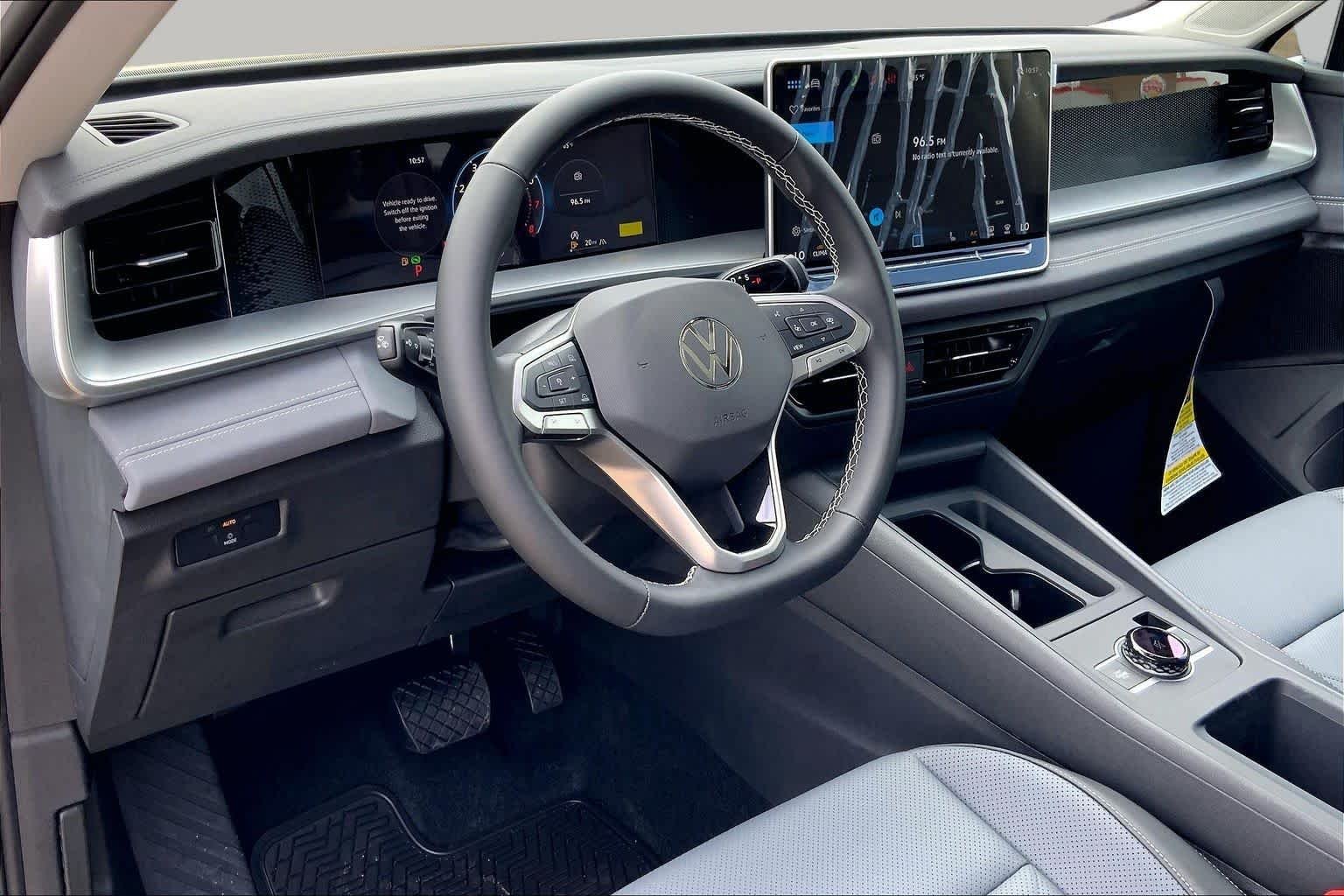 New 2026 Pure White Volkswagen SE image 8