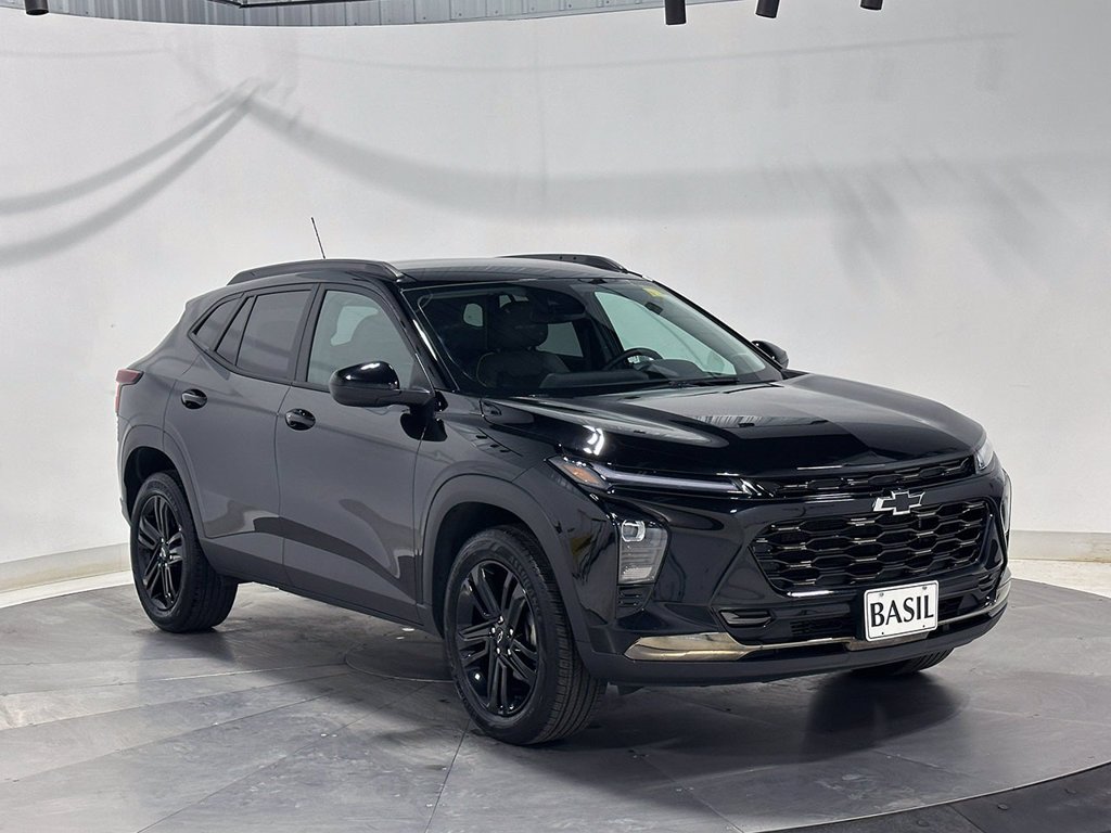 Used 2024 Black Chevrolet ACTIV image 40