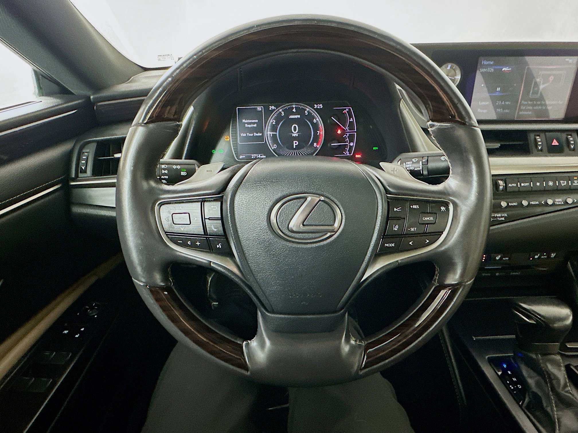 2019 Lexus ES 350 - Photo 12