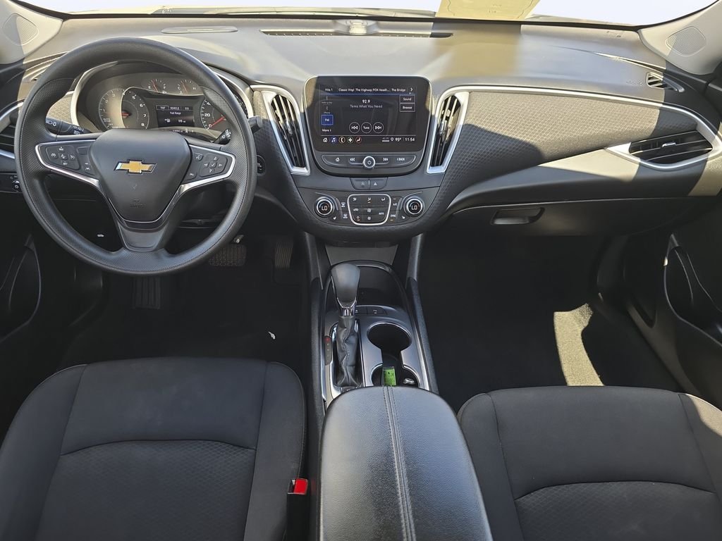 2025 Chevrolet Malibu 1LT - Photo 13