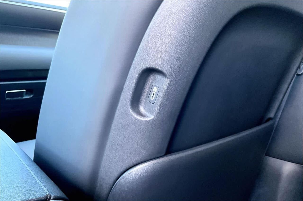 New 2026 Creamy White Pearl Hyundai SEL Premium 7P image 20