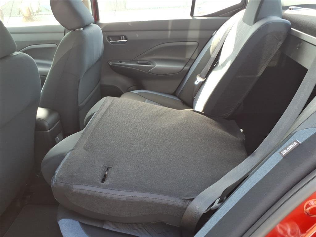 2025 Nissan Versa Sedan SV - Photo 25