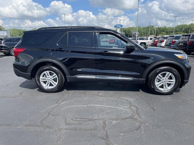 Certified Used 2023 Agate Black Metallic Ford XLT image 38