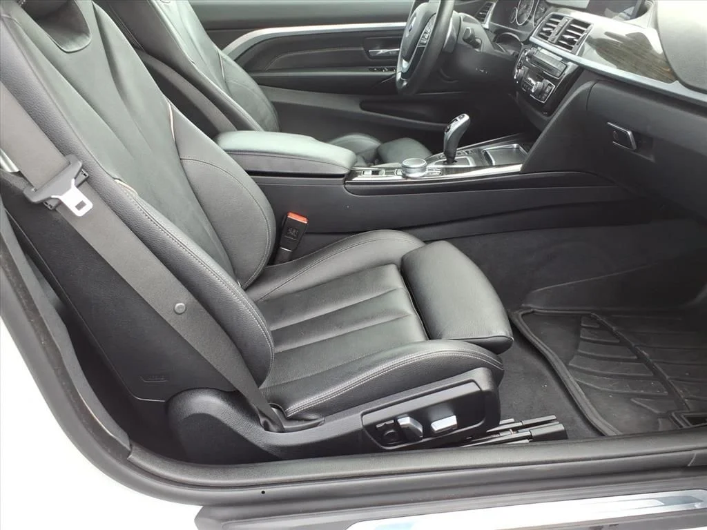 Used 2020 White BMW 440i xDrive image 8