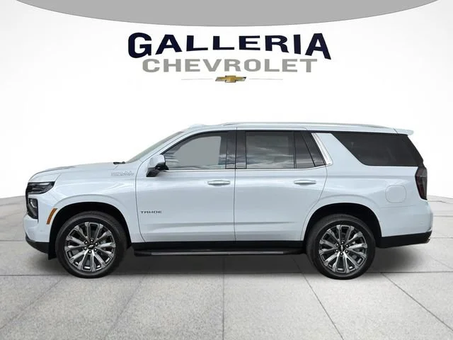 New 2026 Polar White Tricoat Chevrolet High Country image 4