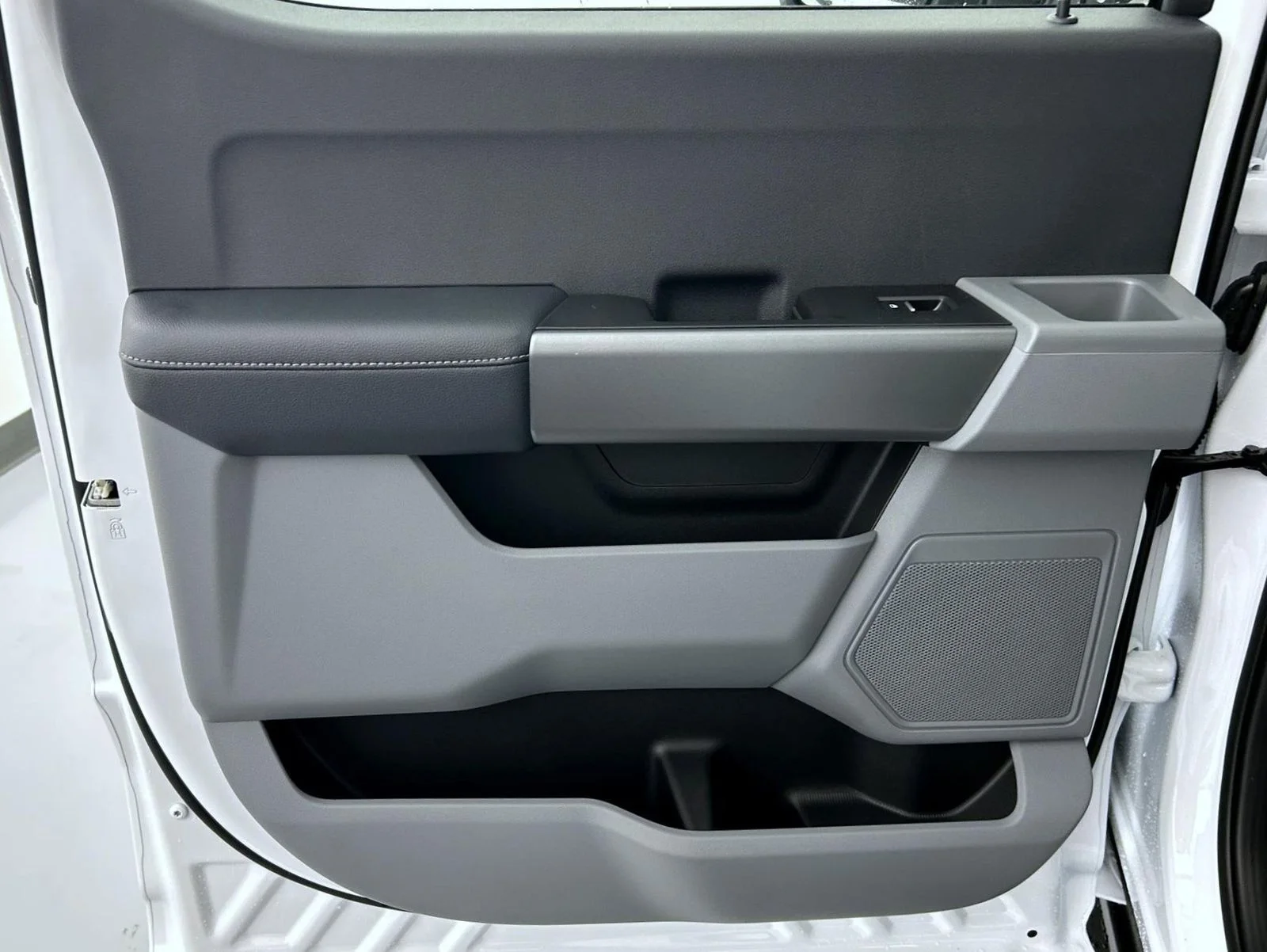 New 2026 White Ford XL image 20