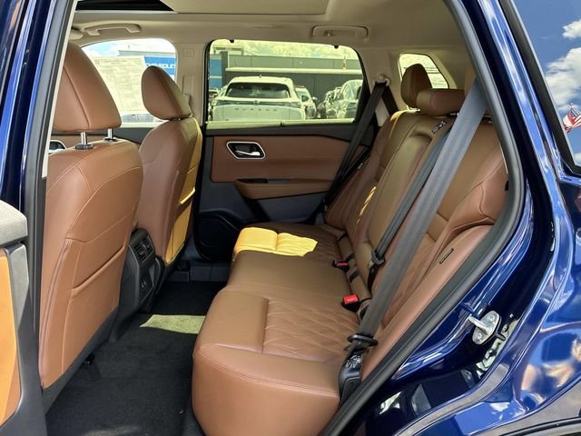 New 2026 Blue Nissan Platinum image 5