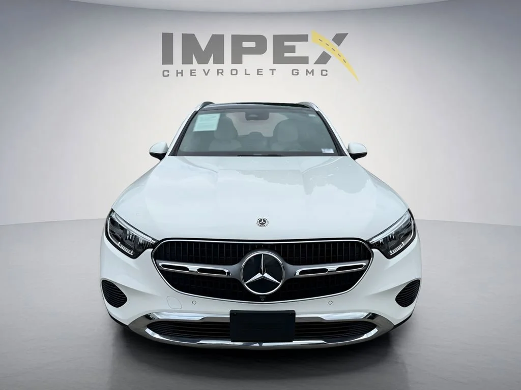 Used 2023 White Mercedes-Benz GLC 300 image 8