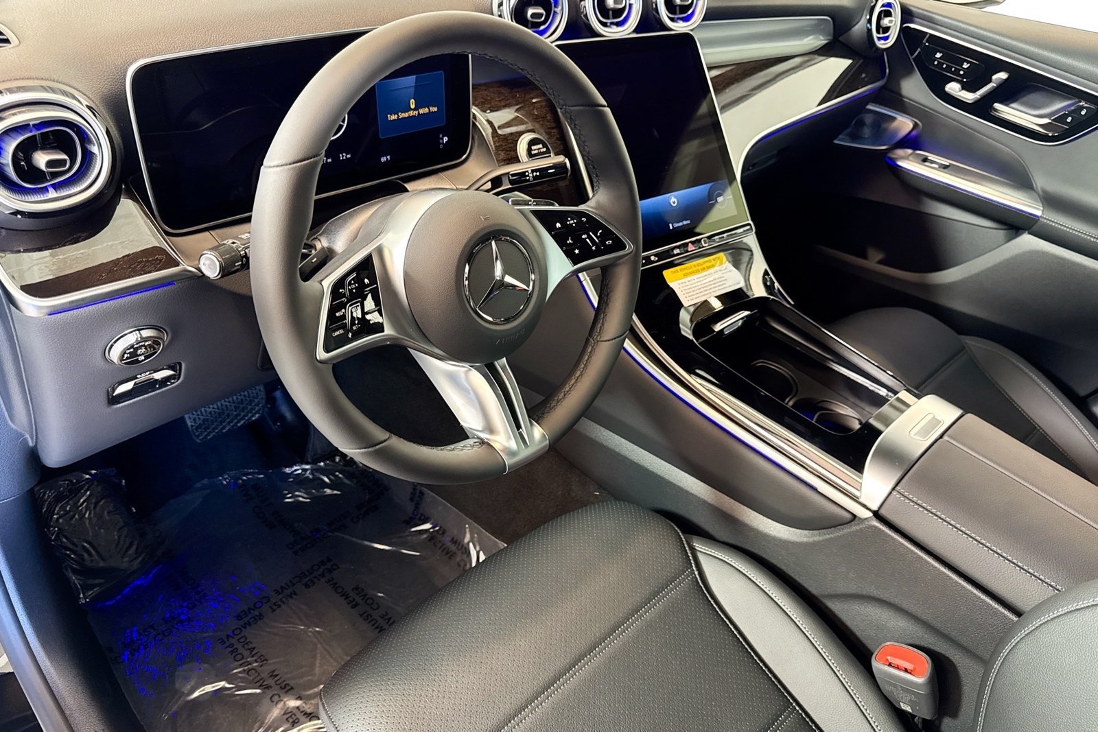 New 2026 Black Mercedes-Benz GLC 300 image 9
