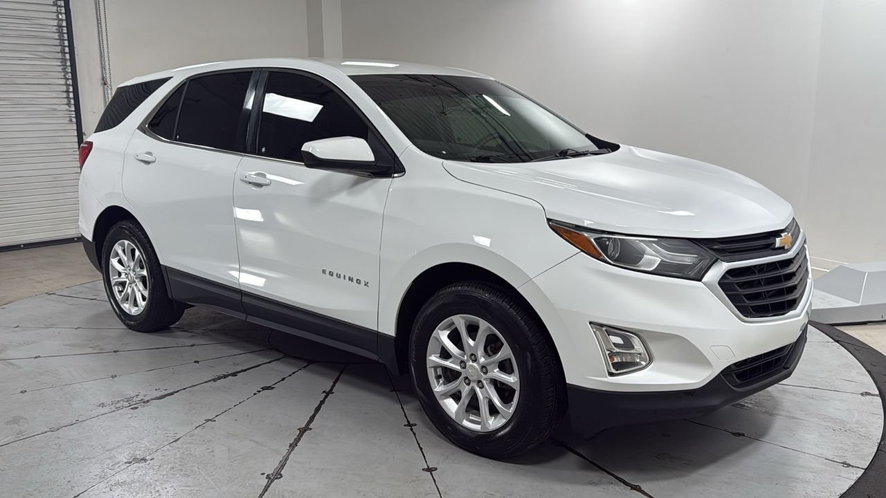 Used 2018 White Chevrolet LT image 3