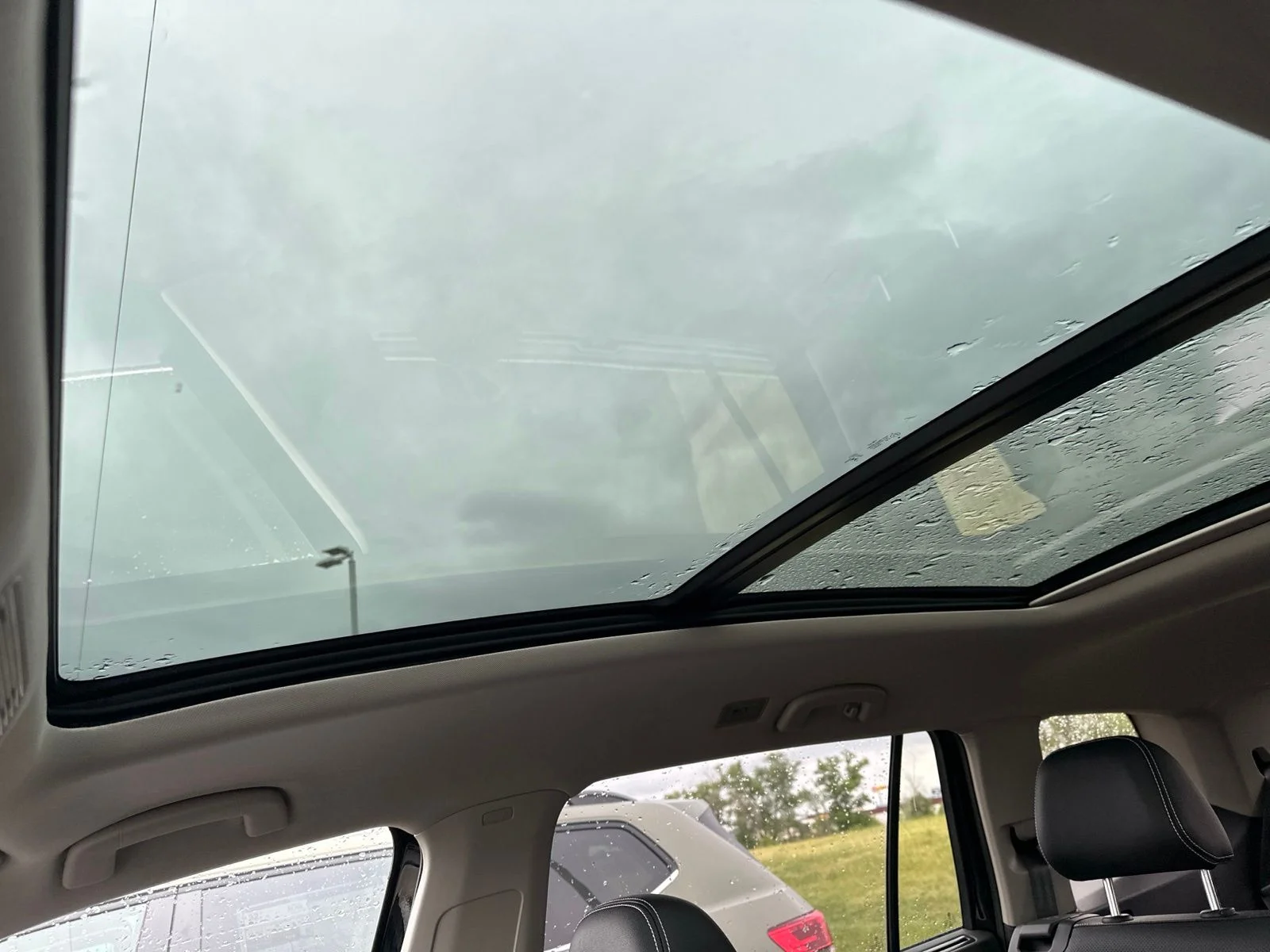 New 2026 Black Volkswagen 2.0T SE w/Technology image 69