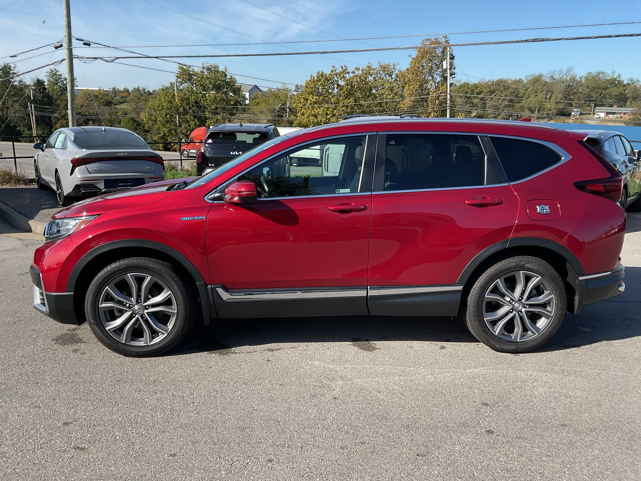 Used 2021 Radiant Red Metallic Honda Touring image 7