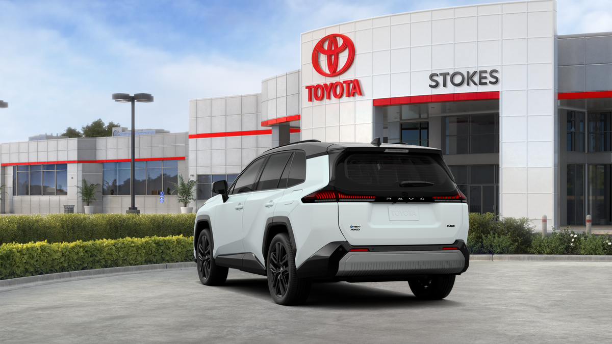 New 2026 Wind Chill Pearl with Midnight Black Metallic roof Toyota XSE image 29