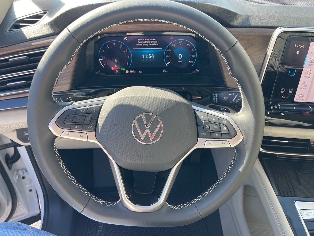 2026 Volkswagen Atlas SE w/Tech - Photo 7