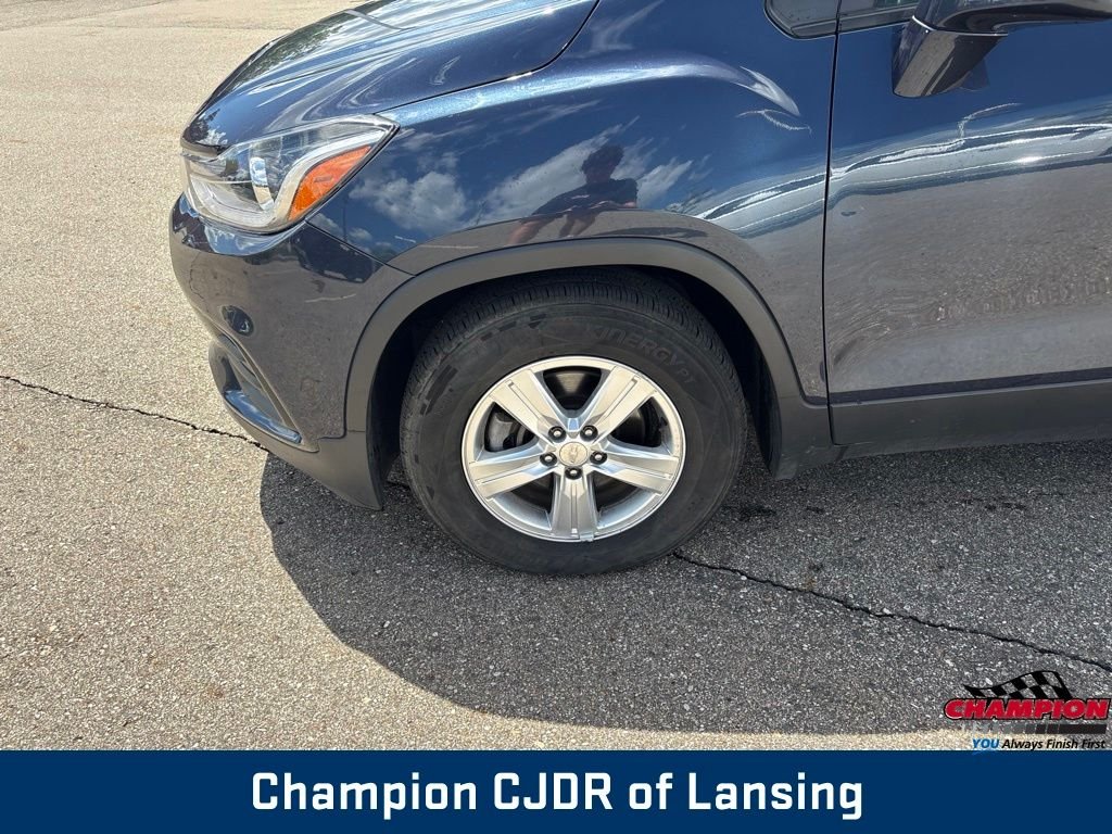 Used 2019 Blue Chevrolet LT image 26