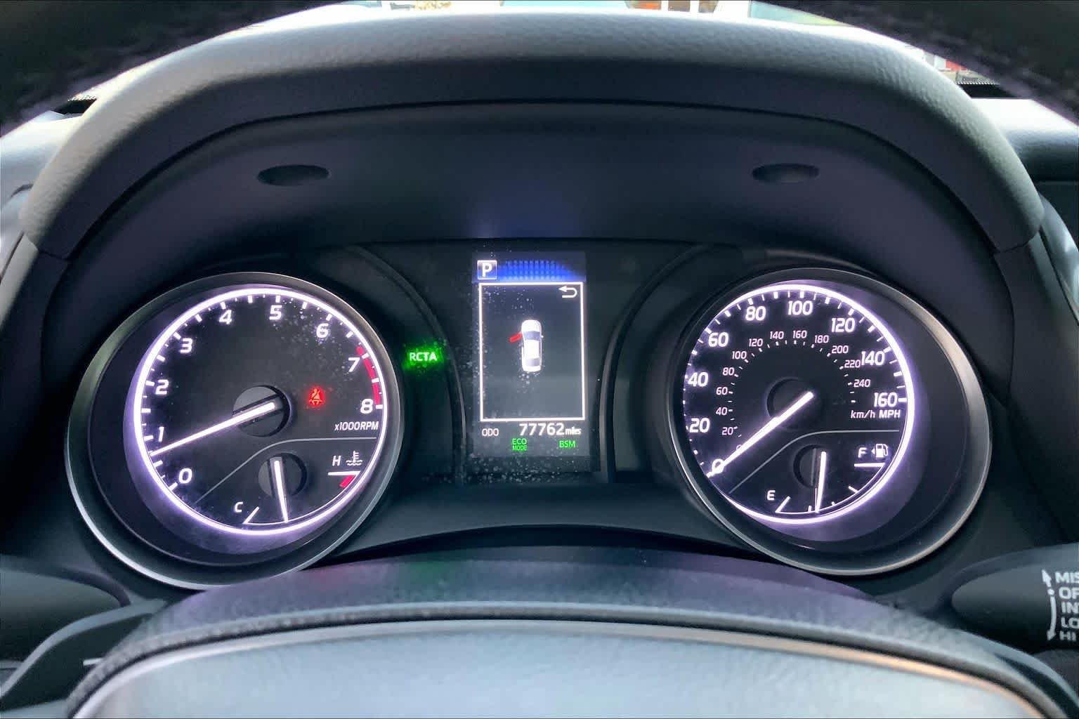Used 2022 BLUE Toyota SE image 25