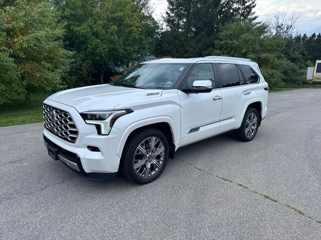 Used 2024 Off-white Toyota Capstone image 7