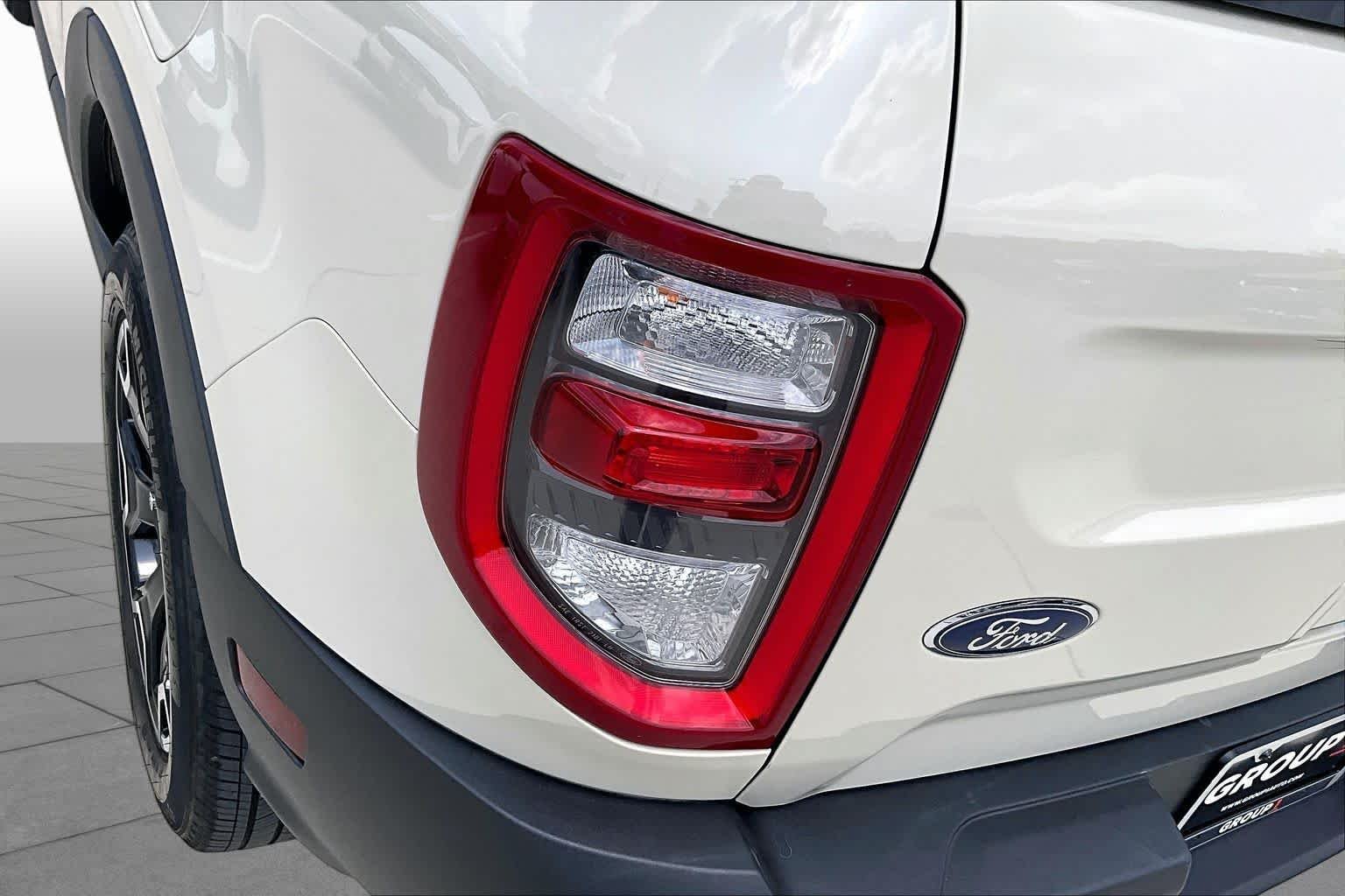 Used 2025 Desert Sand Ford Outer Banks image 28