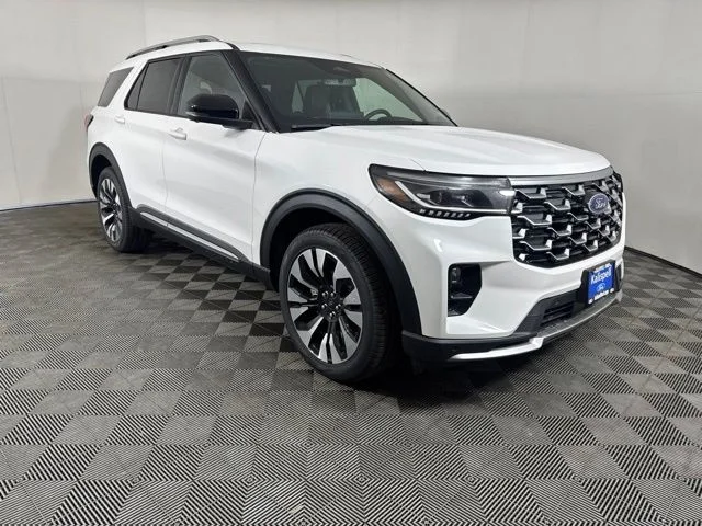 2026 Ford Explorer Platinum 4WD's photo