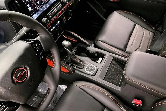 New 2026 Glacier White Nissan PRO-4X w/R Package image 9