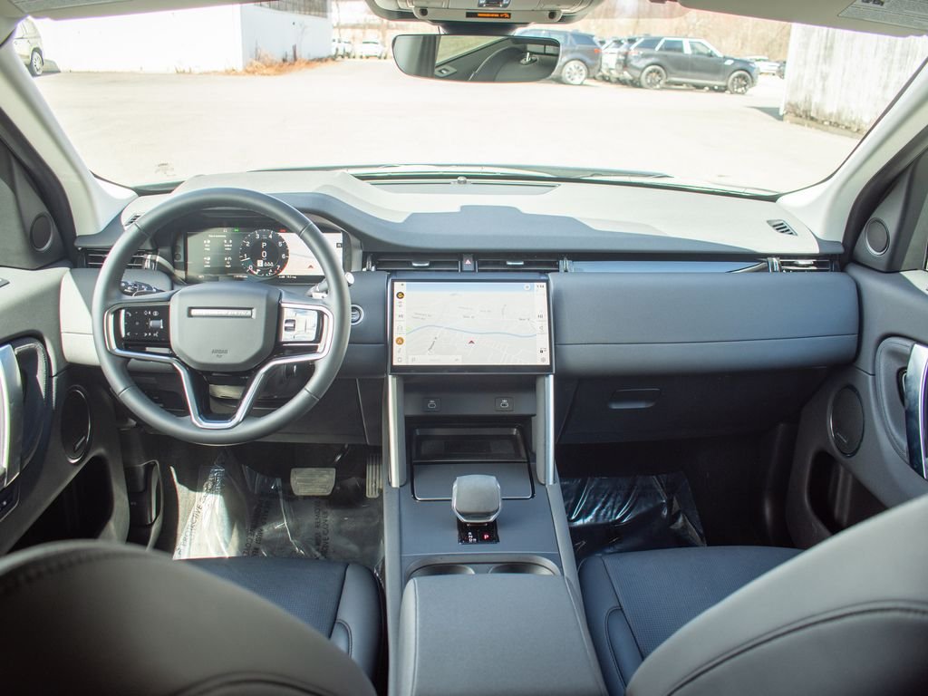 Used 2025 Black Land Rover S image 18