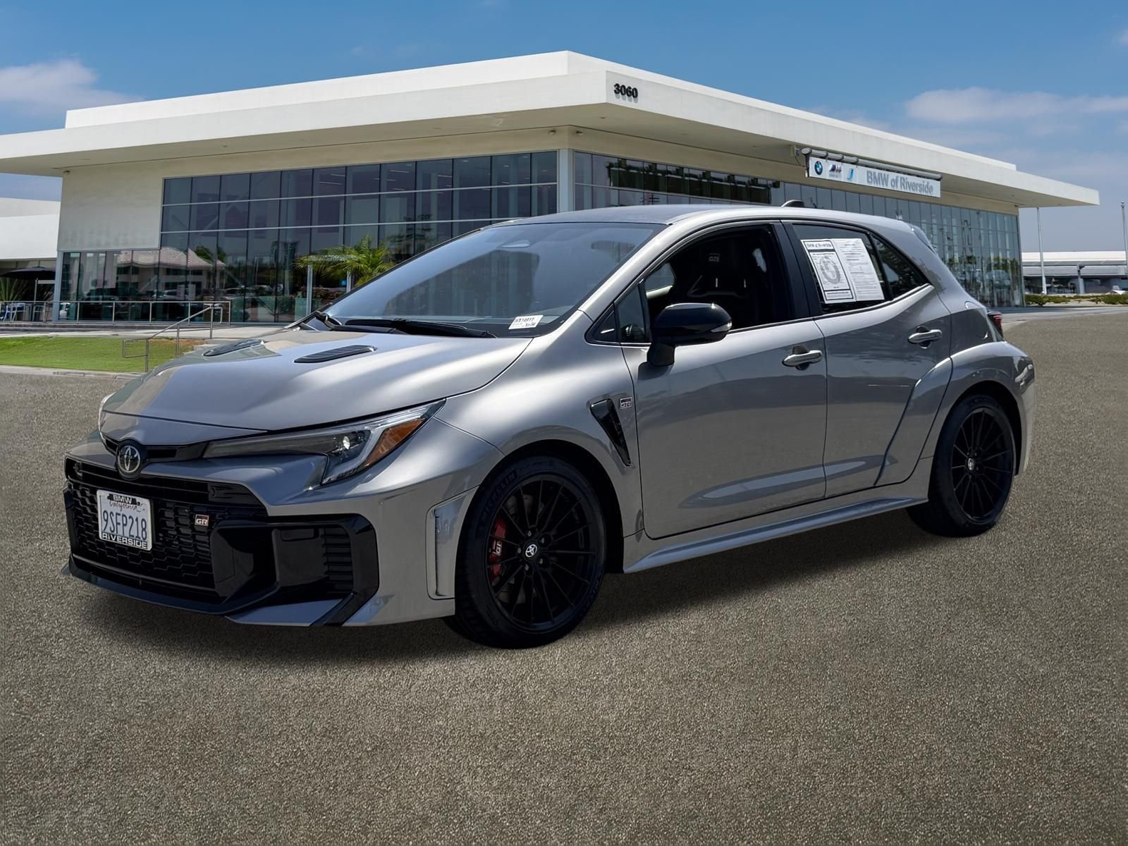 Used 2025 Gray Toyota Premium Plus image 5