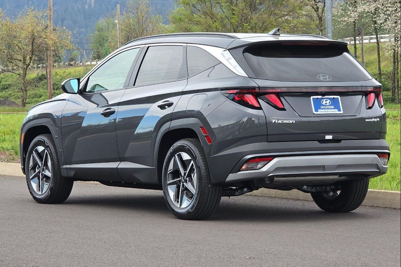 New 2026 Gray Hyundai SEL image 5