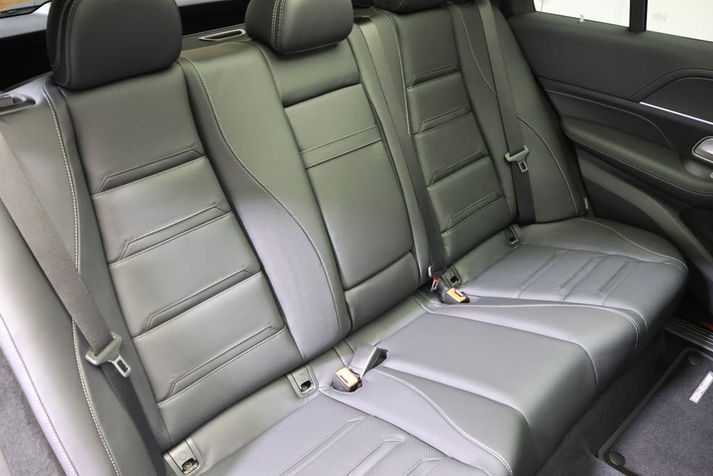 New 2027 Obsidian Black Metallic Mercedes-Benz  image 57