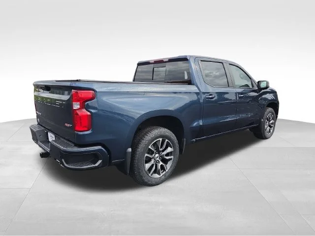 Used 2022 NORTHSKY BLUE METALLIC Chevrolet RST image 6