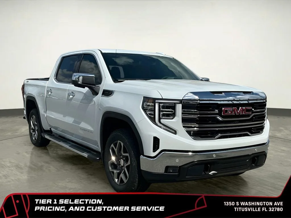 New 2026 Glacier White Tricoat GMC SLT image 13