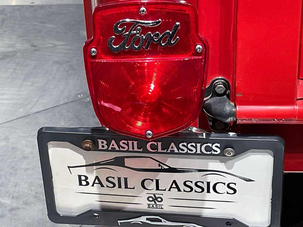 Used 1953 Red Ford  image 39