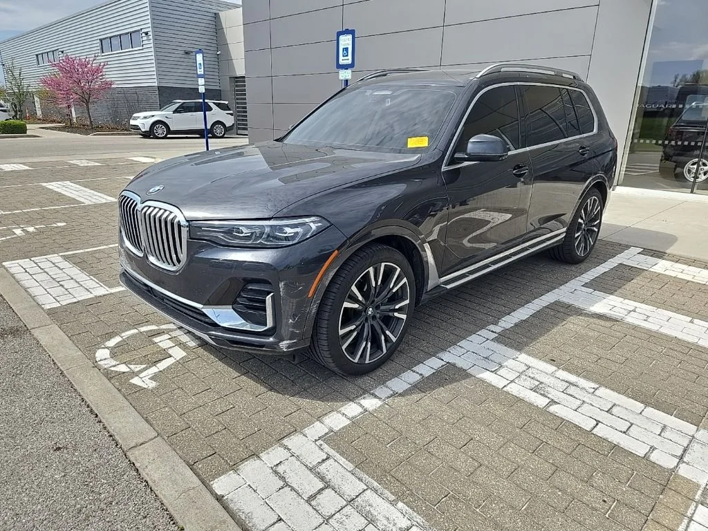 2020 BMW X7 40i