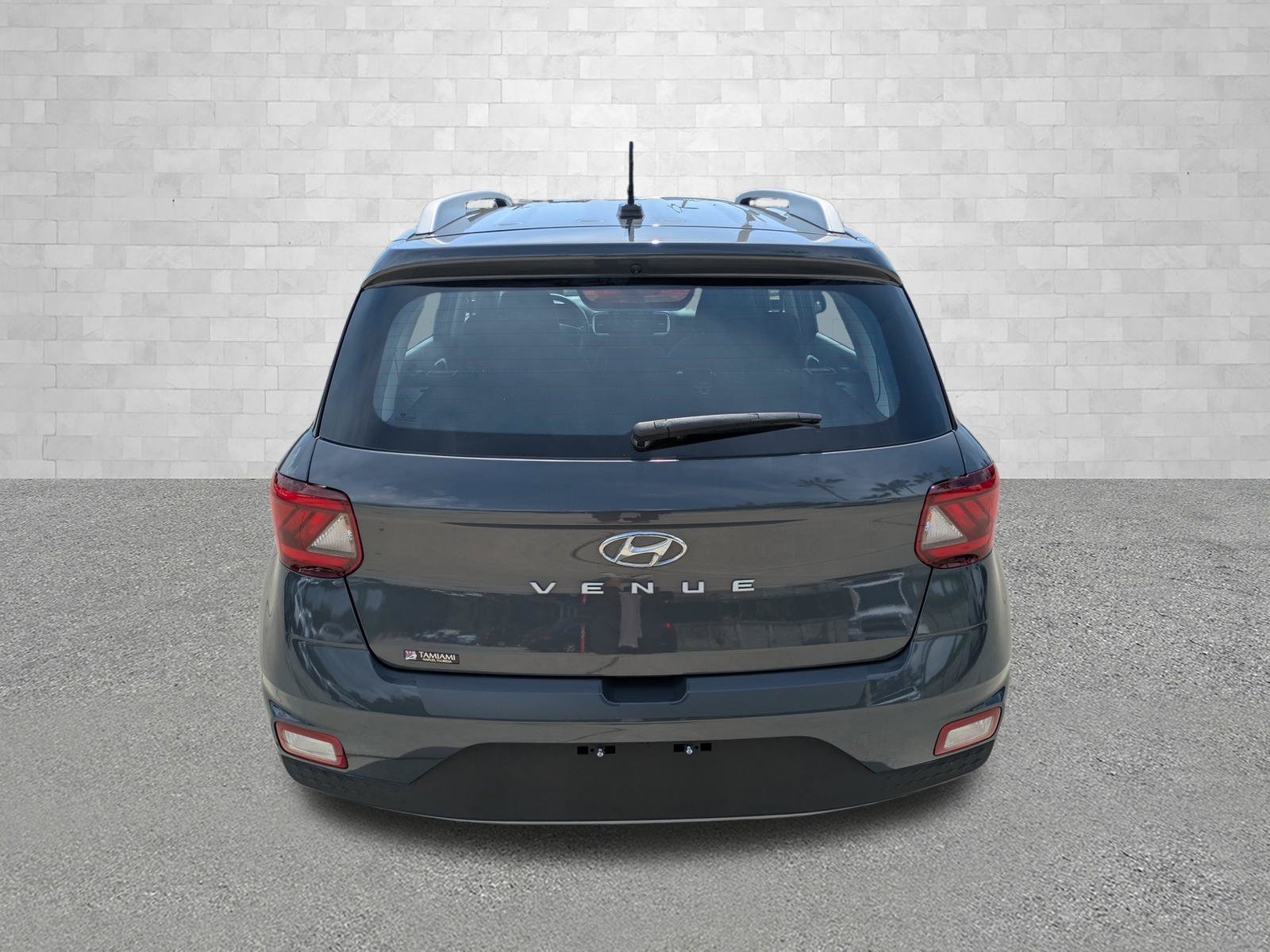 Certified Used 2023 Ecotronic Gray Hyundai SEL image 3