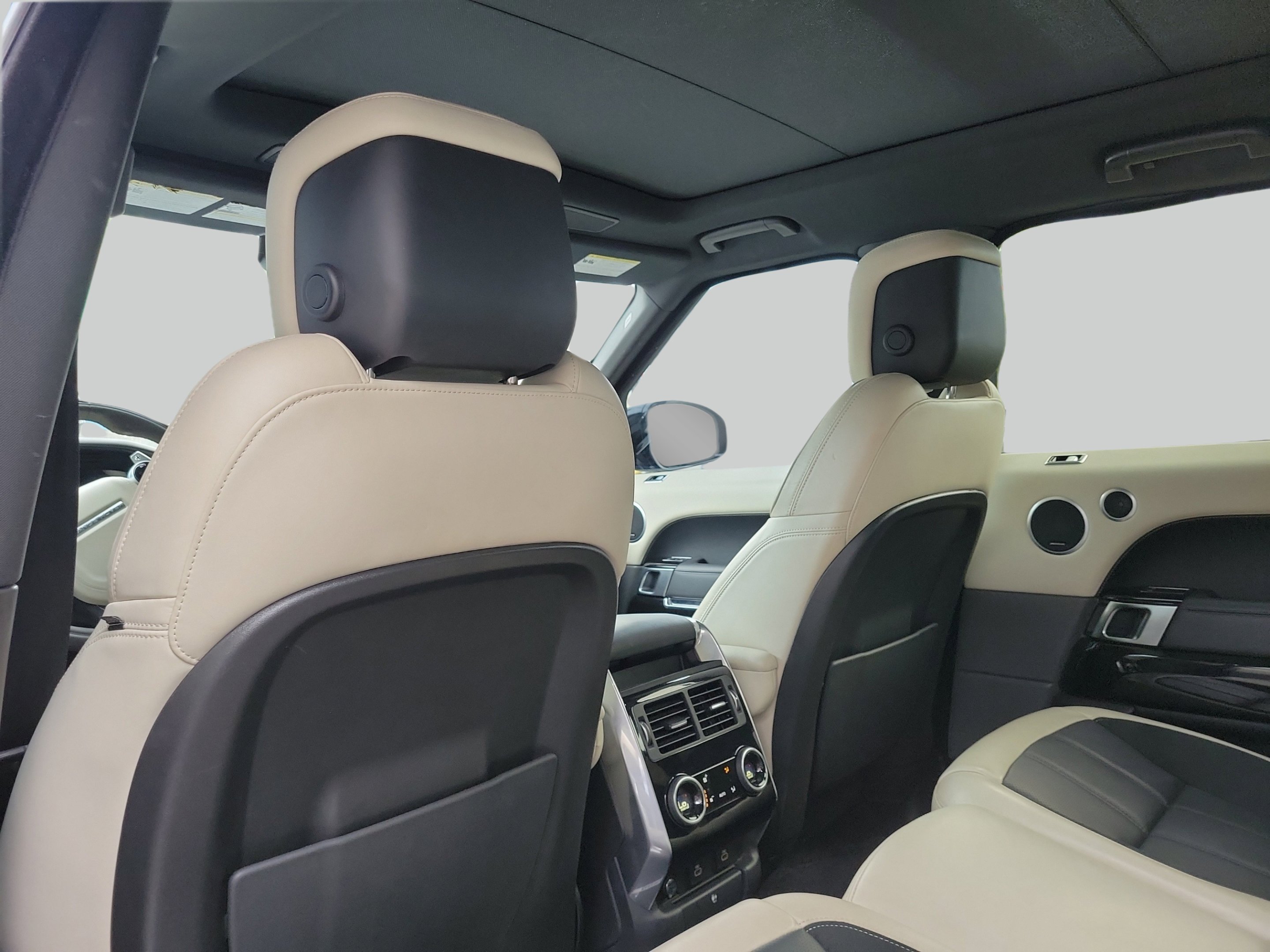 Used 2022 Blue Land Rover HST image 12