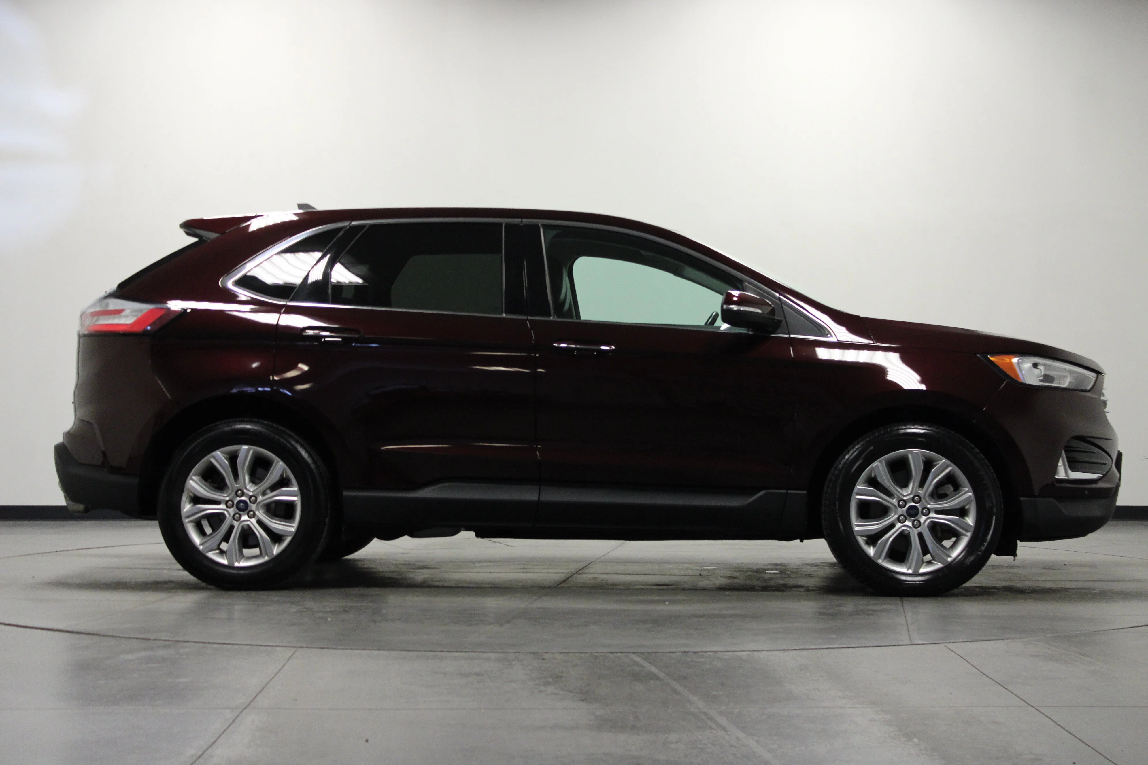 Used 2021 Burgundy Ford Titanium image 3