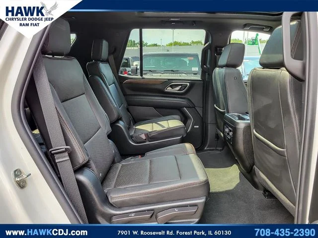 Used 2023 White Chevrolet High Country image 32