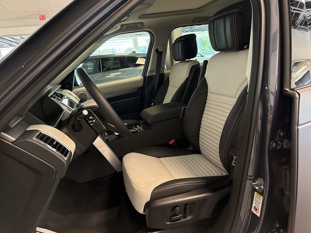 2026 Land Rover Discovery Tempest Edition - Photo 10