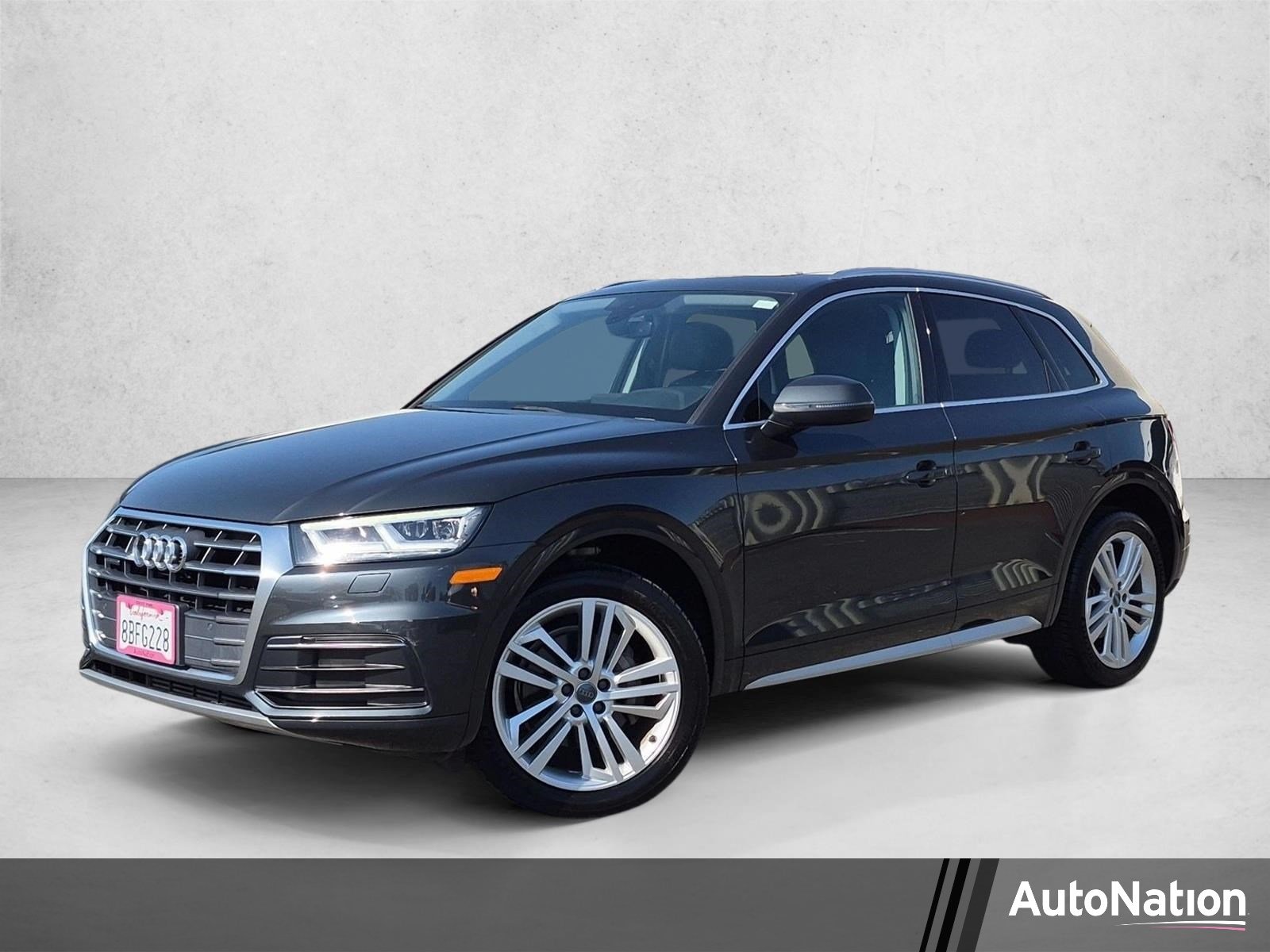 Used 2018 Silver/Gray Audi Premium Plus image 1